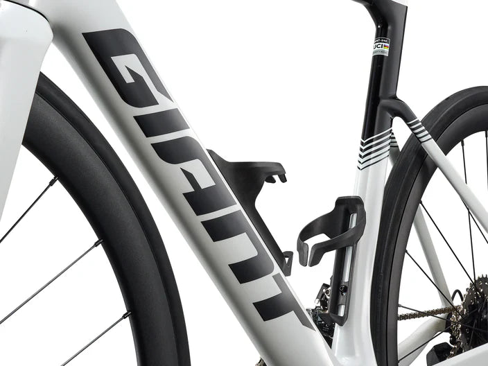 2026 GIANT Propel Advanced 2 - White