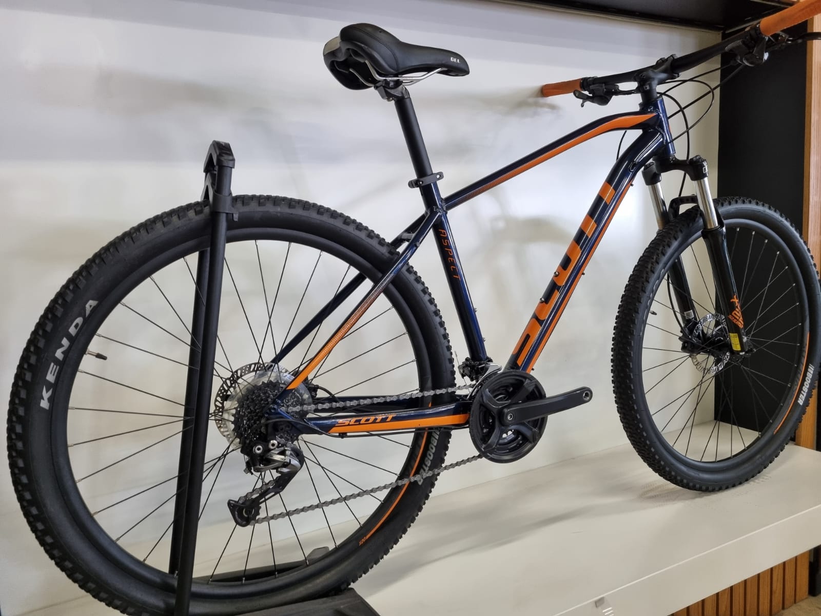 SCOTT ASPECT 970 LARGE (USED)