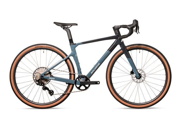 AVALANCHE ROAM CARBON GRAVEL BIKE BLACK/GREY -(2027)