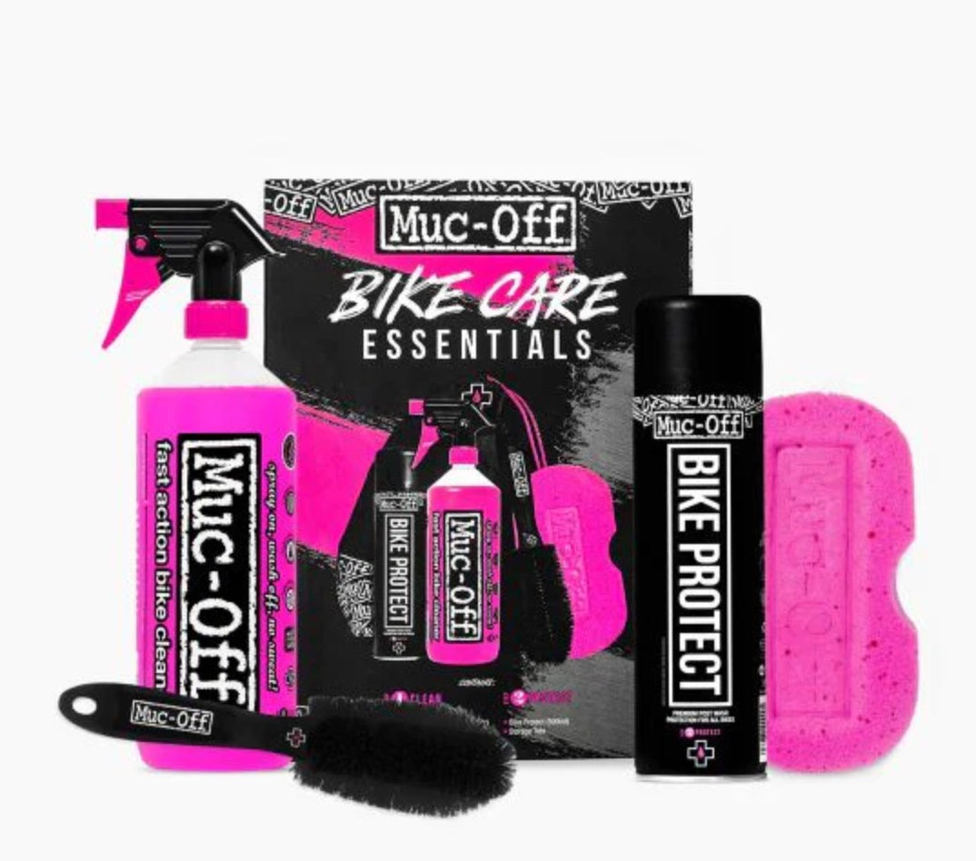 MUC OFF ESSENTIALS KIT