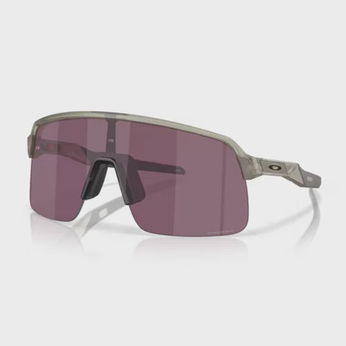 OAKLEY SUTRO LITE MATTE GREY INK/PRIZM ROAD BLACK